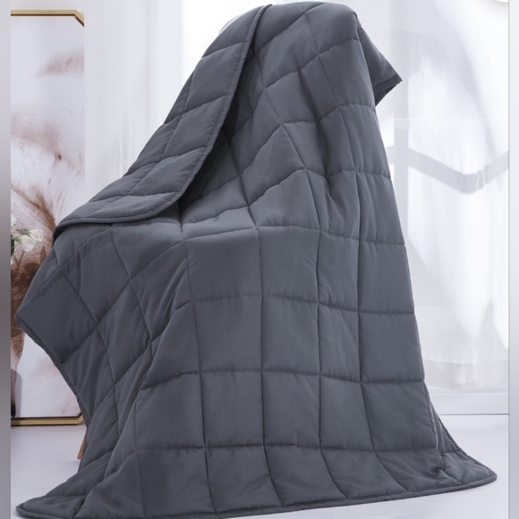 (WEIGHTED) Bon Voyage 5 lb grey travel weighted throw 40" X 50" - Picture 2 of 5